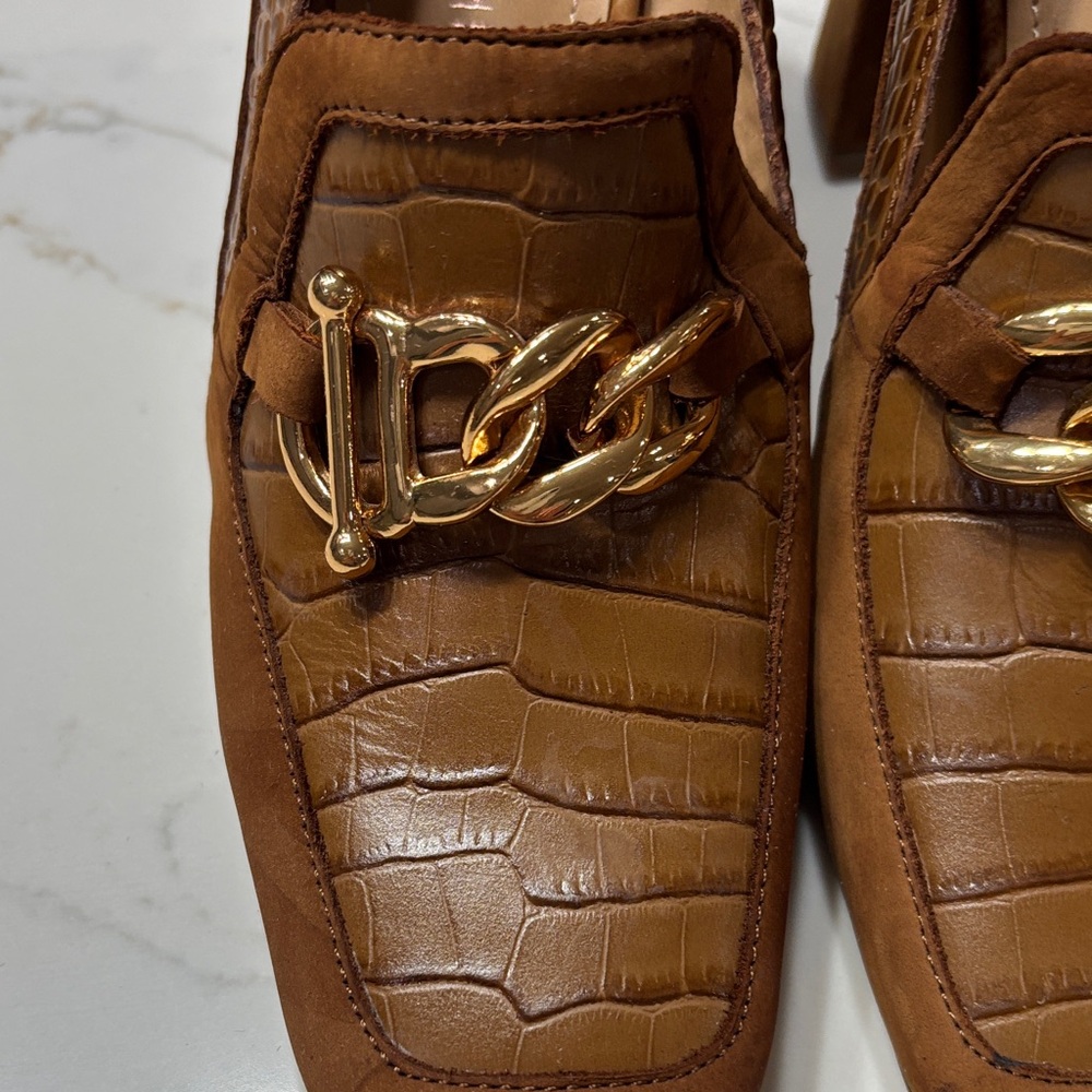 Gibson Latimer Brown Crocodile Pattern Heels - image 4